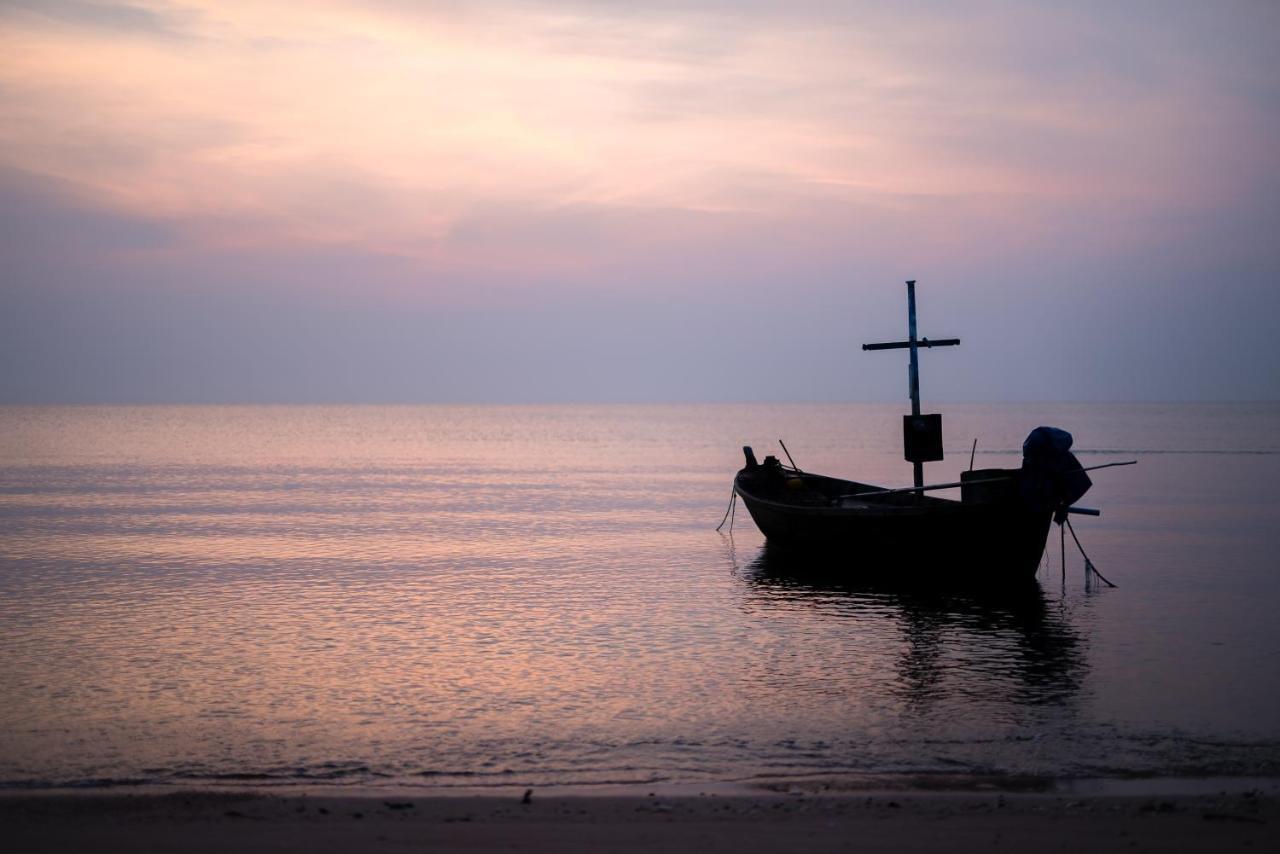 Lullaby The Sea Hua Hin Hotel Cha-Am Bagian luar foto